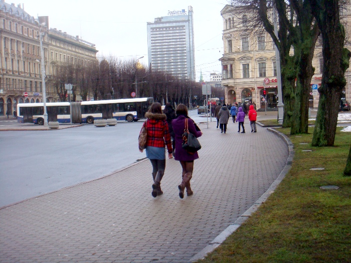 Avenidas largas so uma constante em Riga